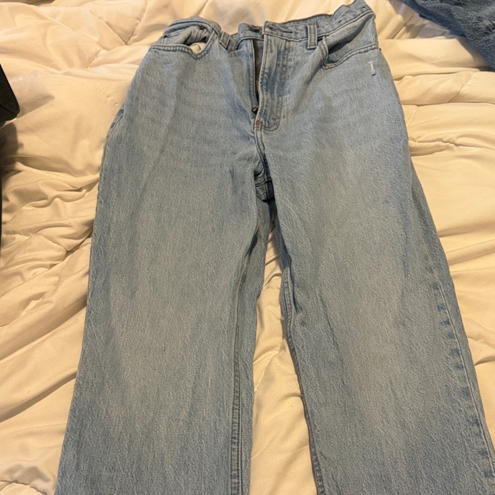 Abercrombie & Fitch Light Wash Denim Jeans